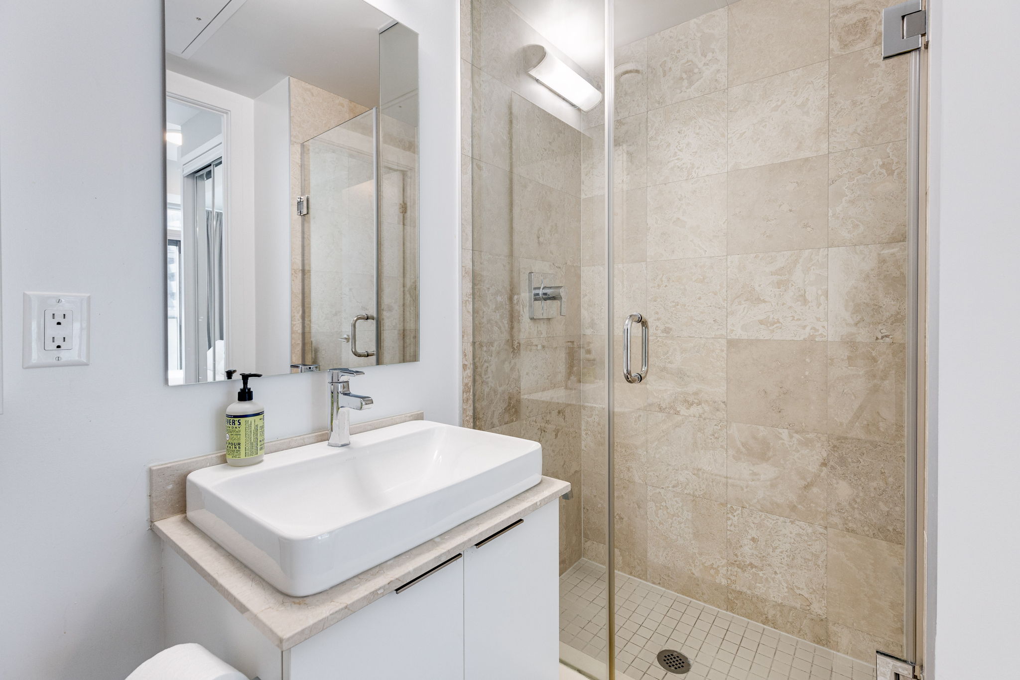 Toronto property showcase — delivered property photograph 13