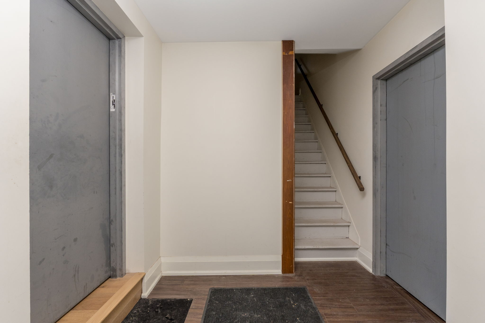 Main floor of common hallway