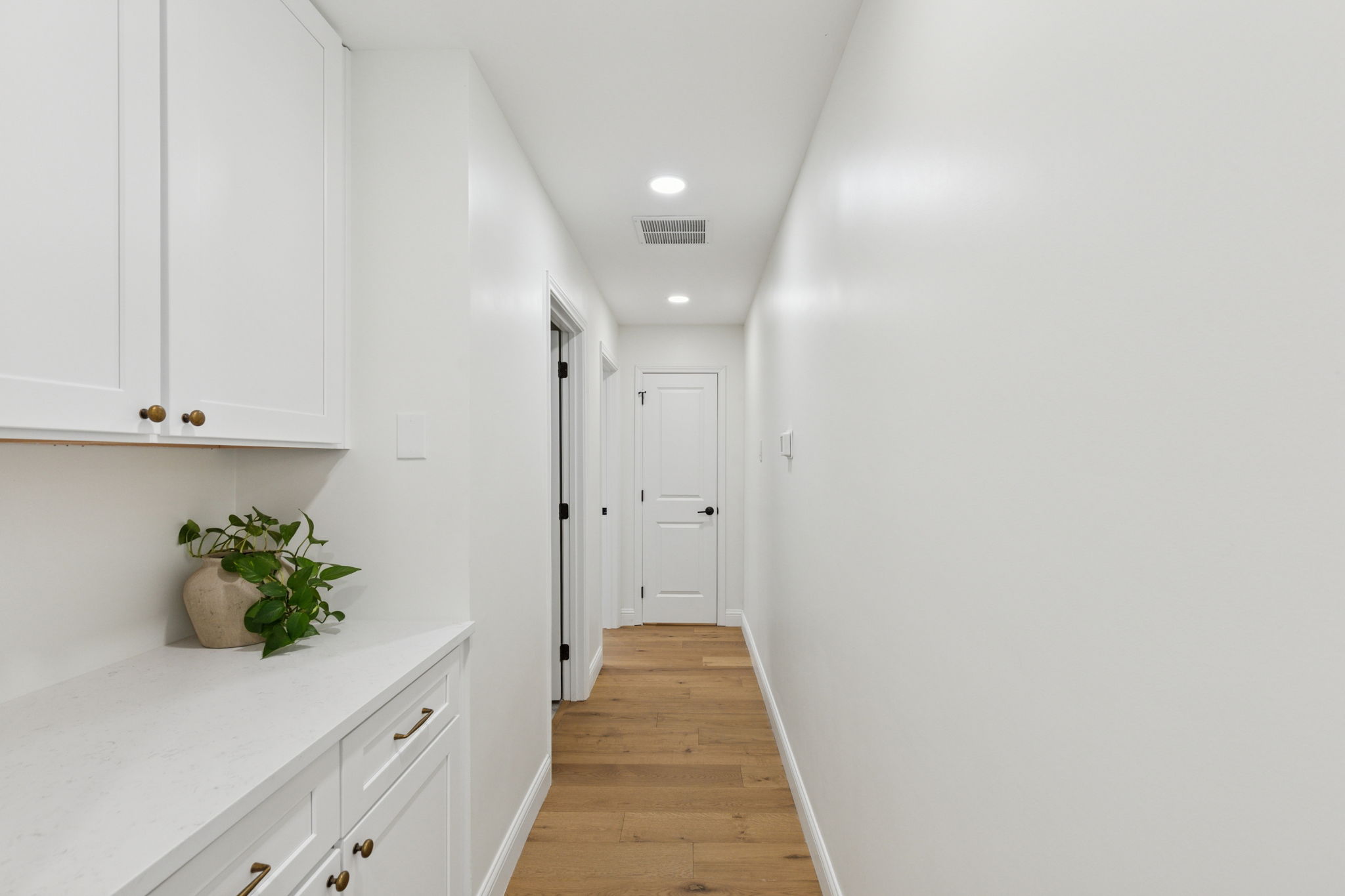 140Cedarcrest_015