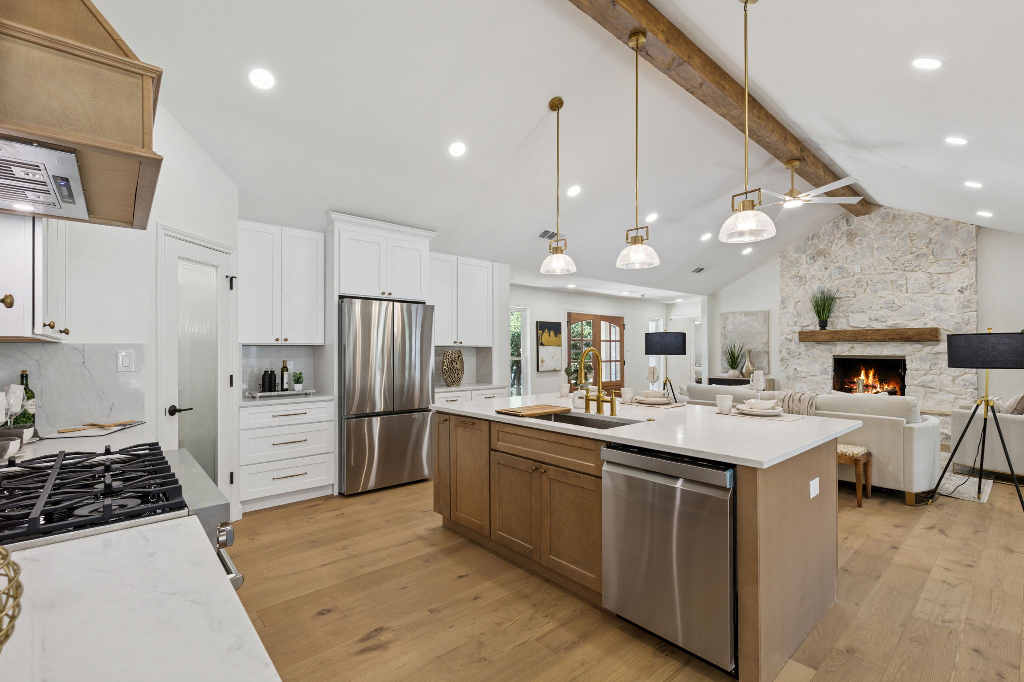 140Cedarcrest_019