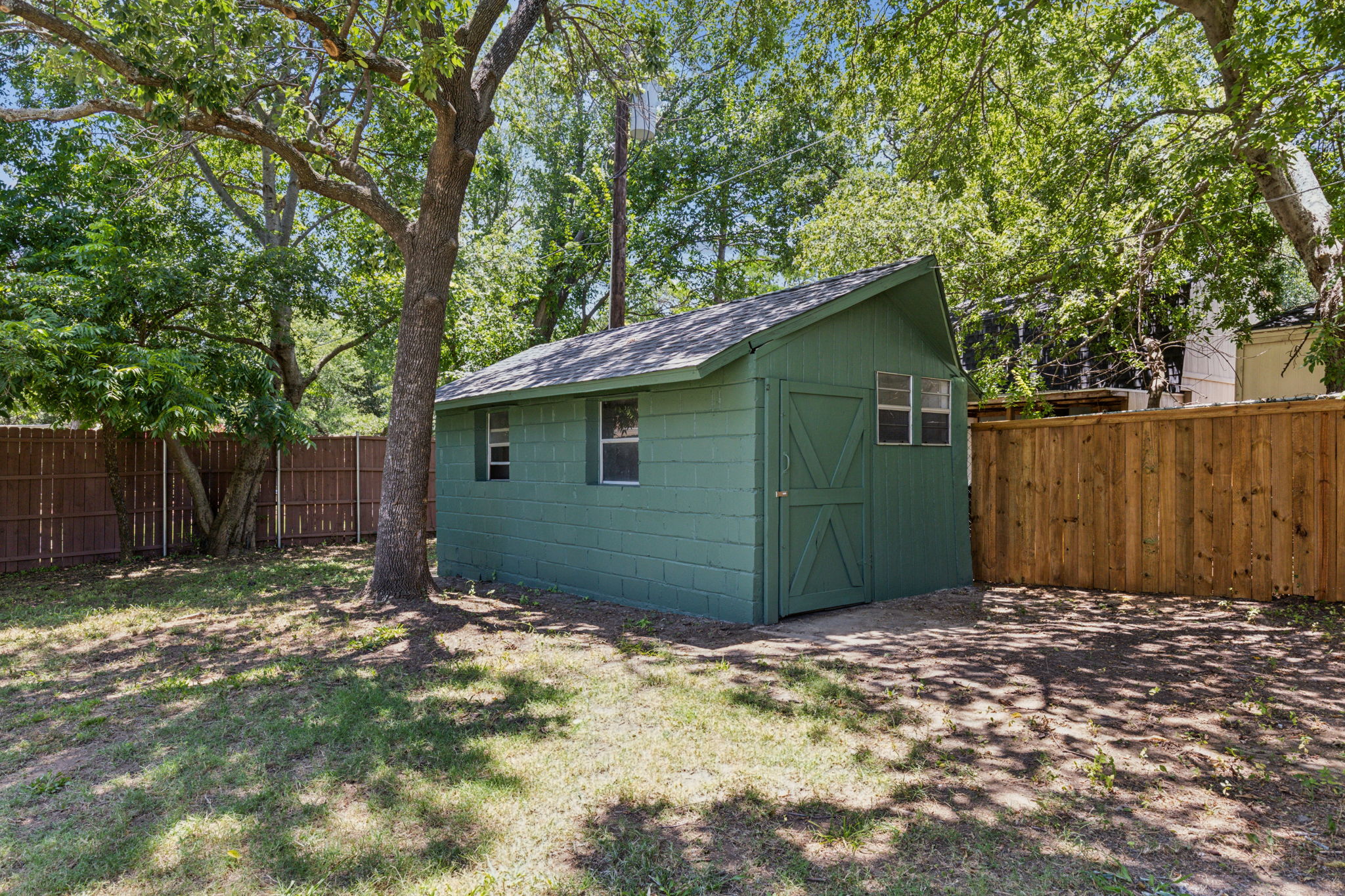 140Cedarcrest_045