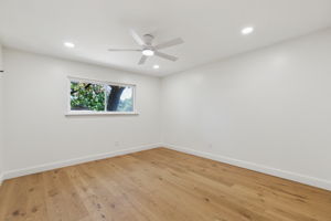 140Cedarcrest_004