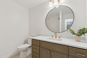 140Cedarcrest_005