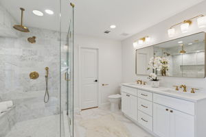 140Cedarcrest_009