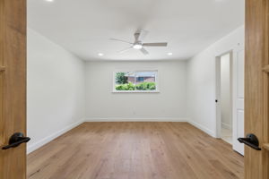 140Cedarcrest_012