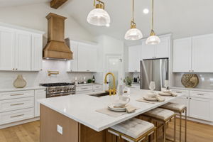 140Cedarcrest_020