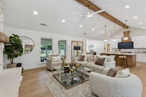 140Cedarcrest_025