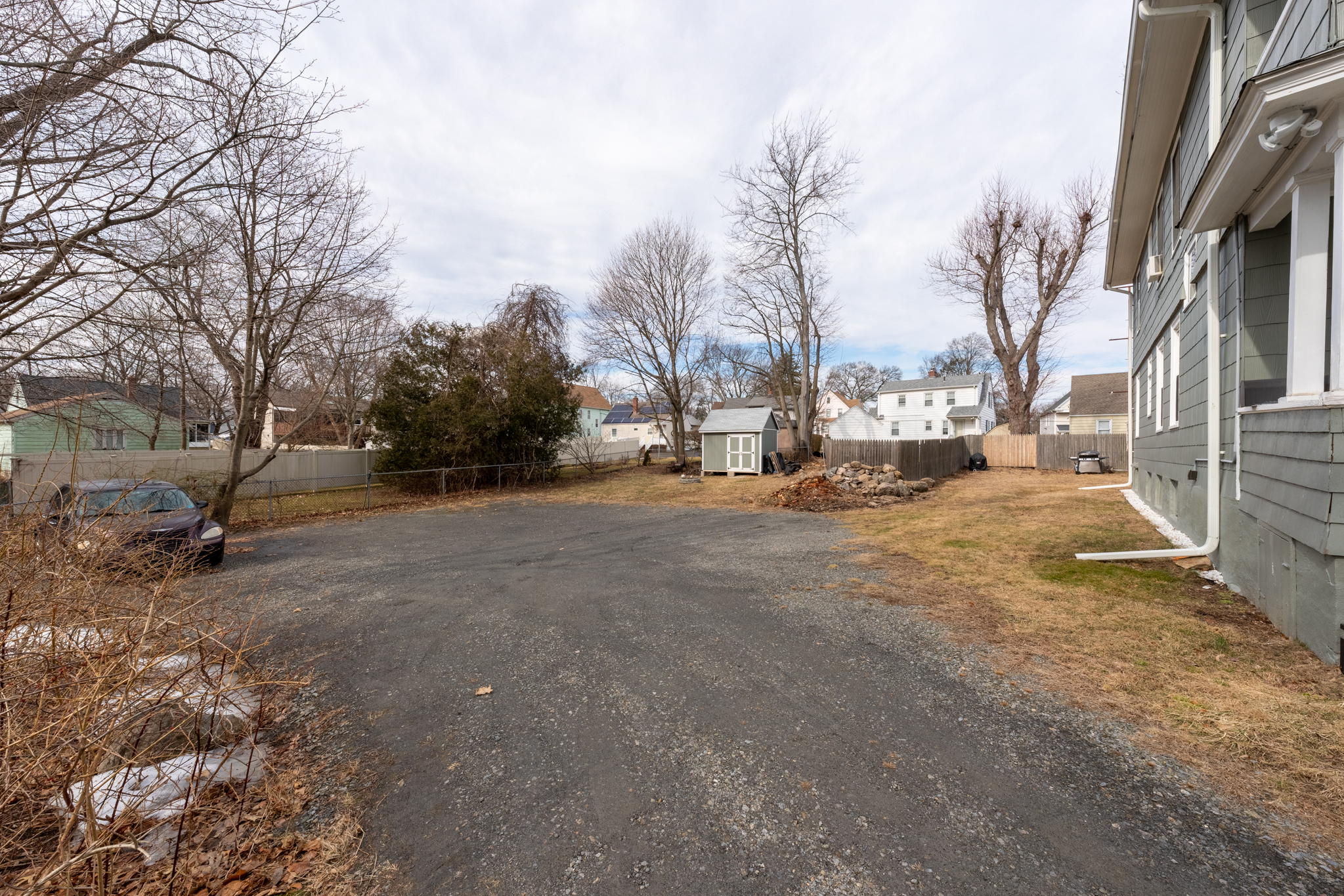 140 Disbrow St, Stratford, CT 06614, USA Photo 8