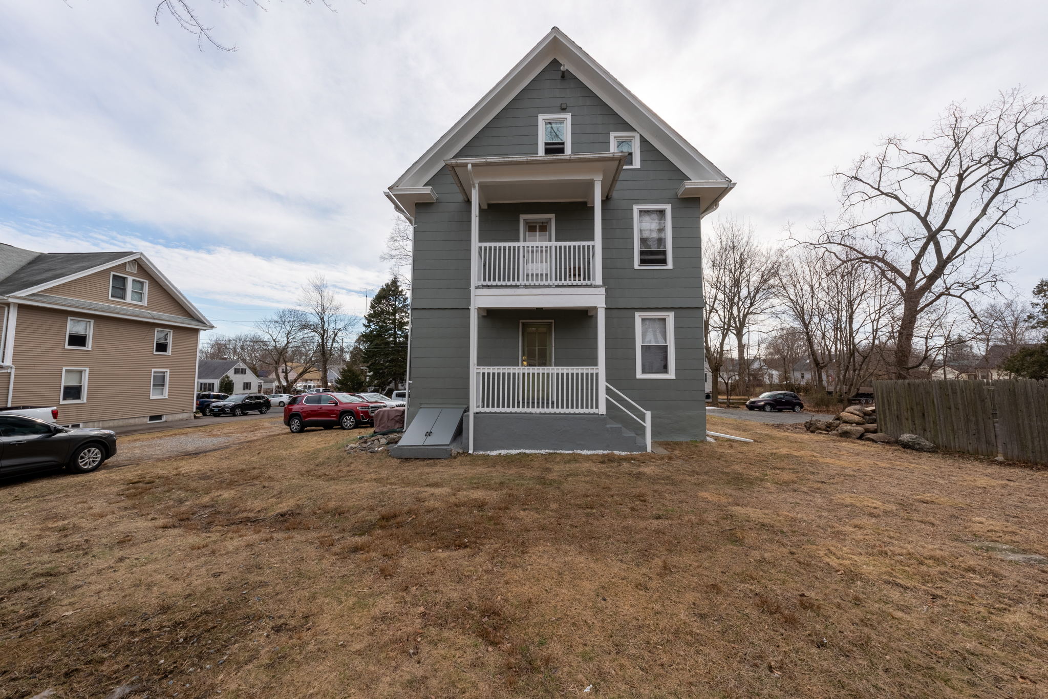 140 Disbrow St, Stratford, CT 06614, USA Photo 4