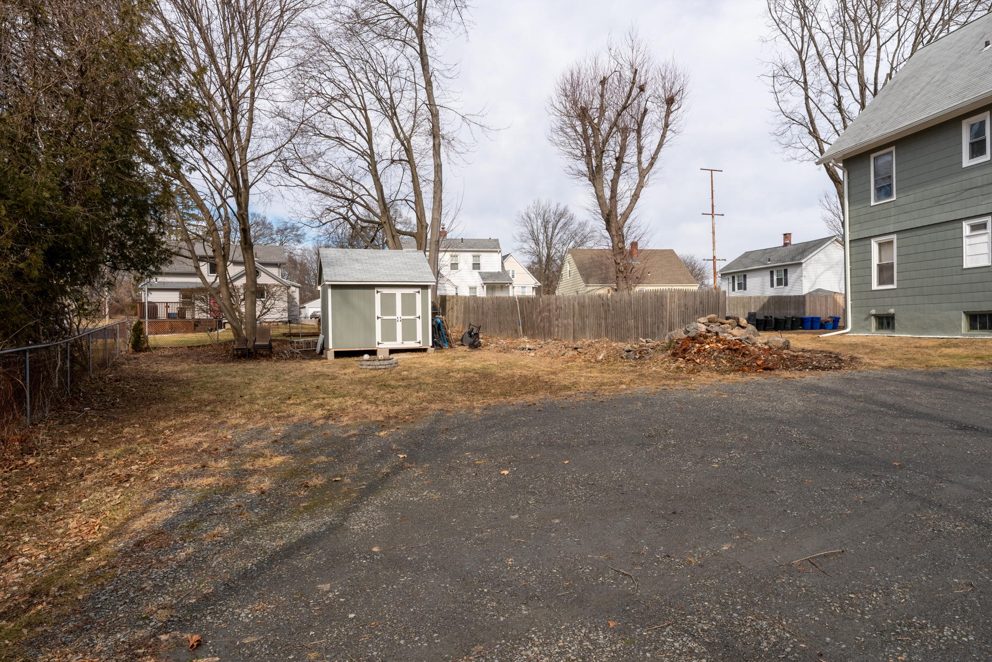 140 Disbrow St, Stratford, CT 06614, USA Photo 9