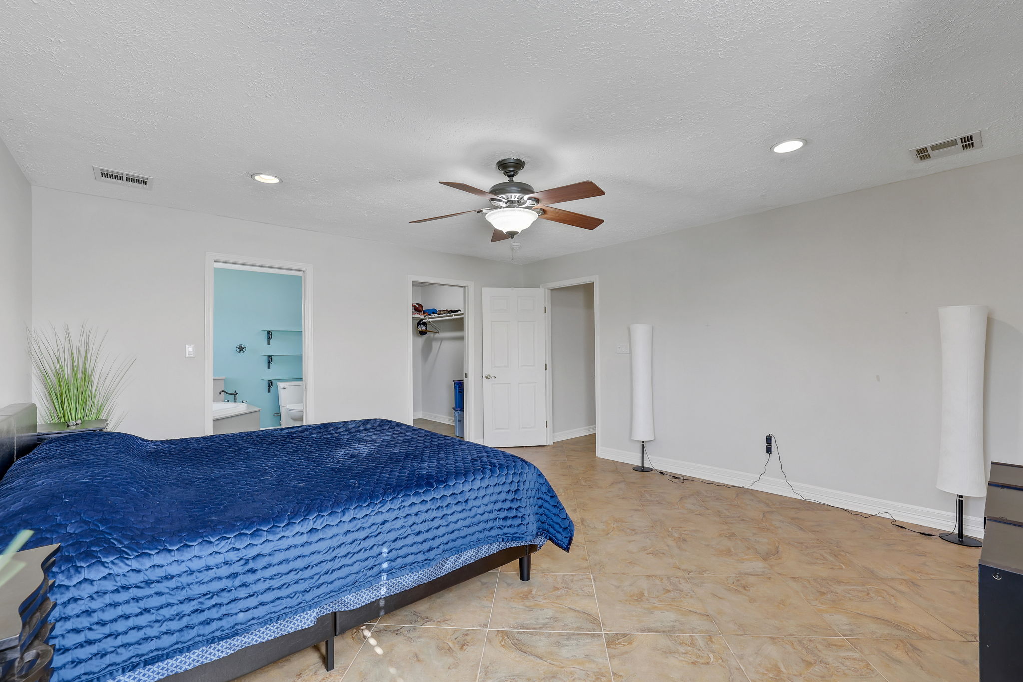  Photo 58