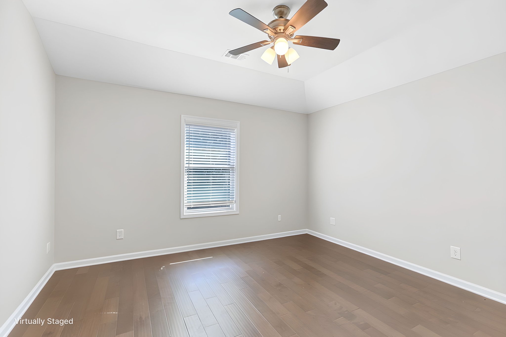 PLMG5495 furniture removed.jpeg