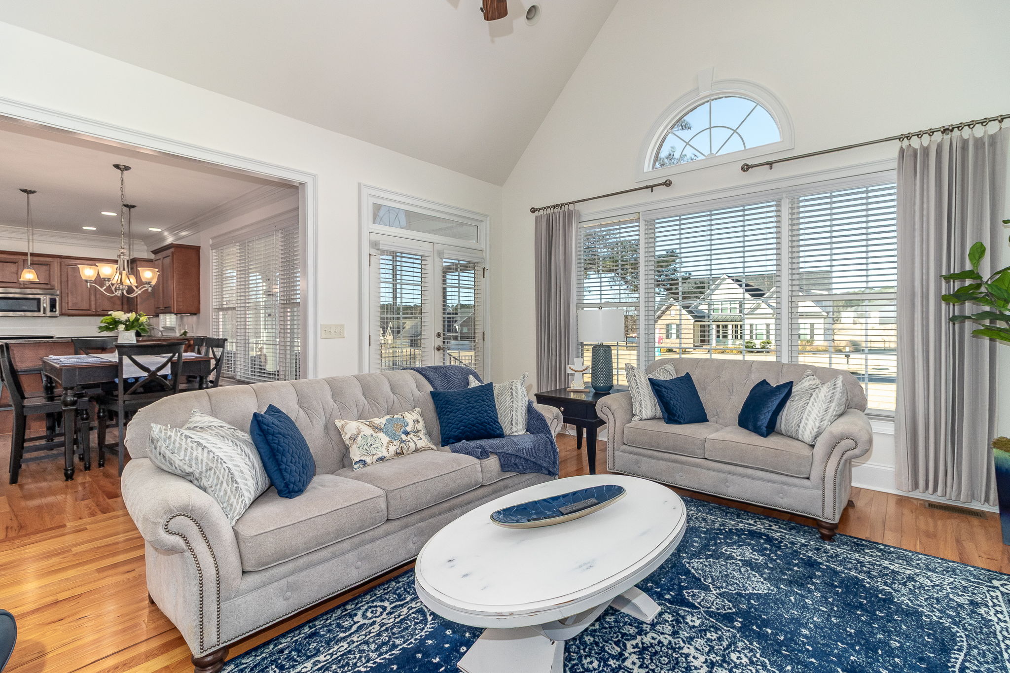 Living Room/Dining/Kitchen