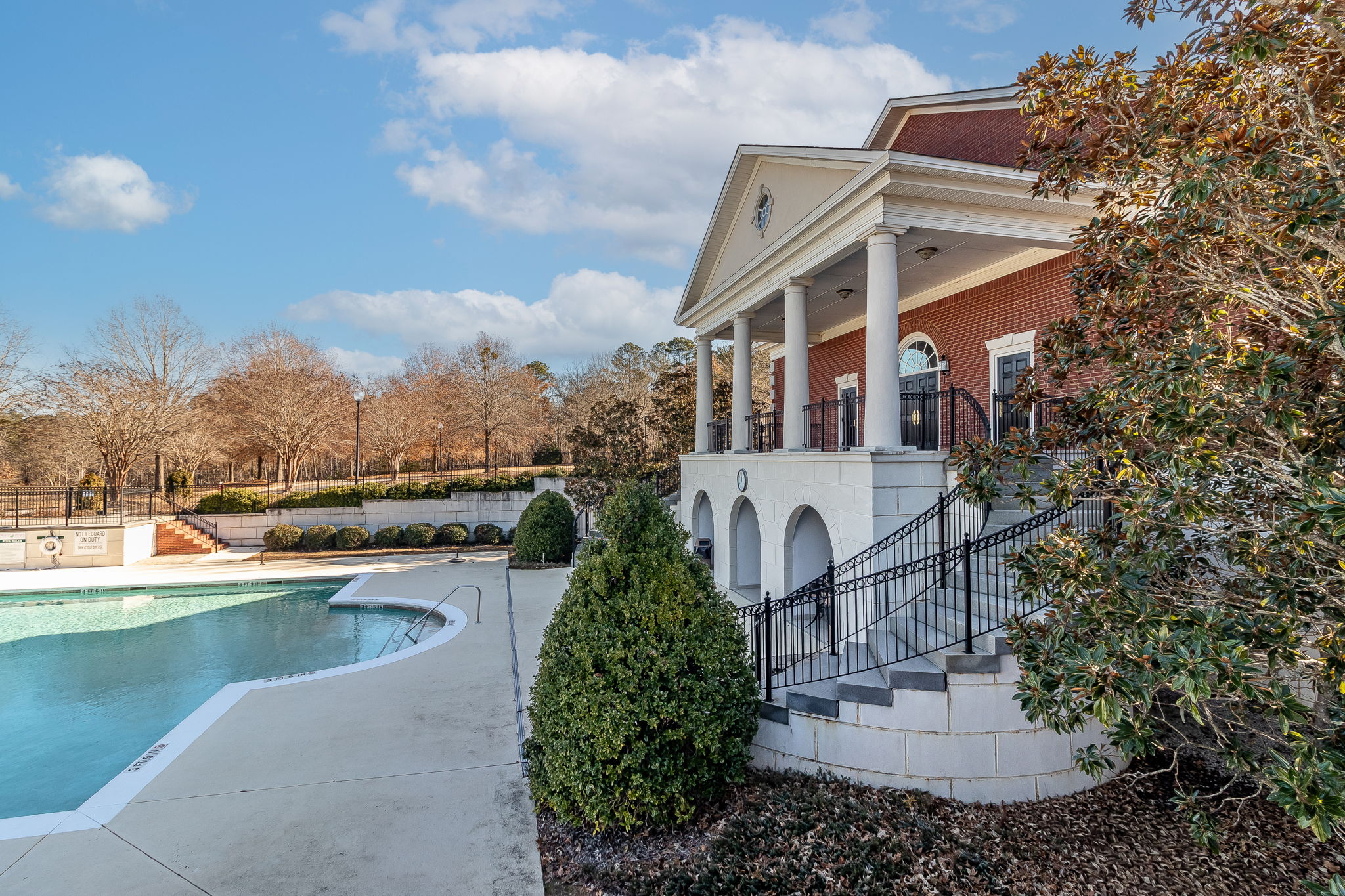 Community Pool & Clubhouse