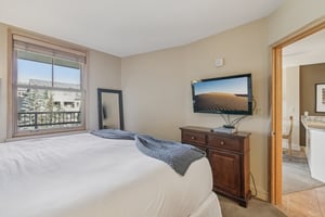 Ida Belle Dr 8283-S0407-014.jpg