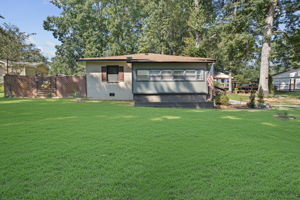  Photo 0