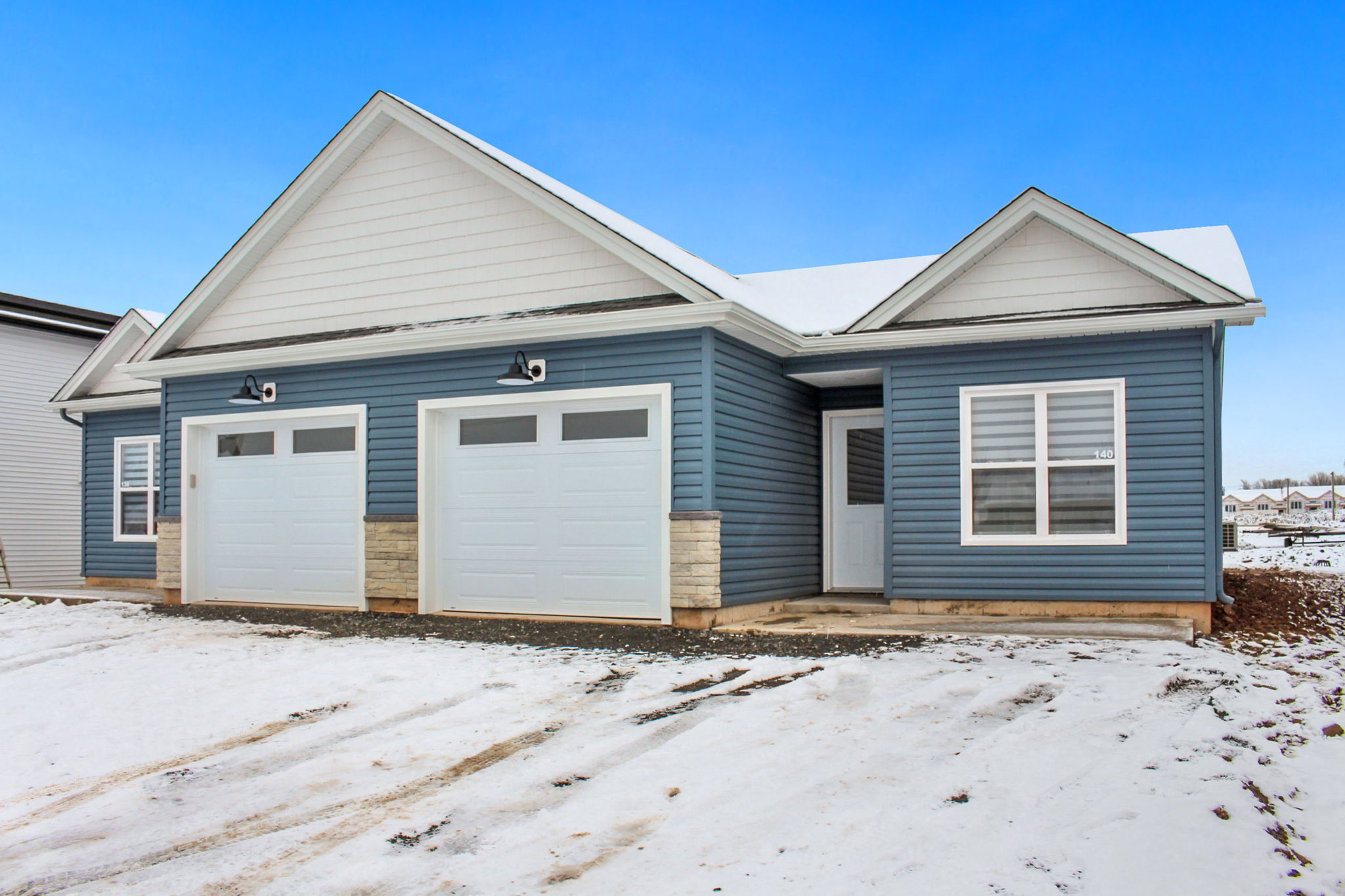 140 Monique St, Shediac, NB E4P 2C4 PROPICSTA & MeasureMySpace