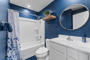 Full Bathroom