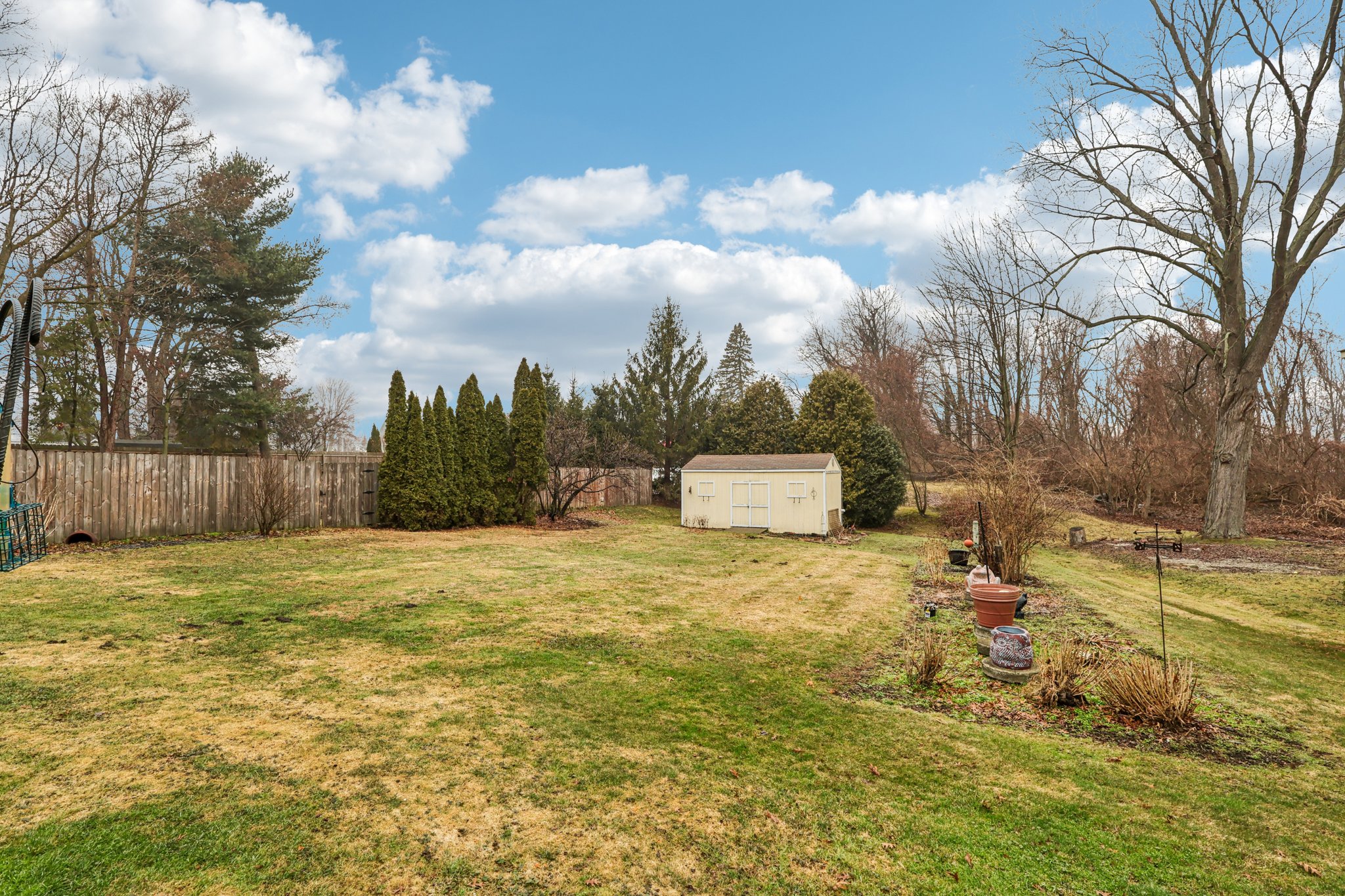 Parkhall Dr-S0503-042.jpg