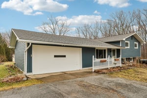 Parkhall Dr-S0503-003.jpg