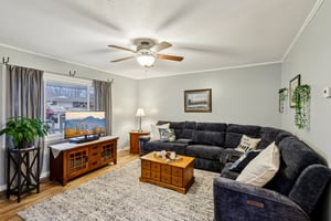 Parkhall Dr-S0503-009.jpg