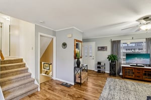 Parkhall Dr-S0503-012.jpg