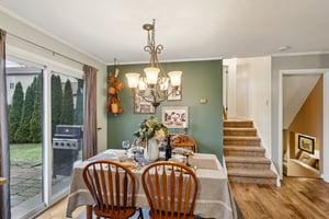 Parkhall Dr-S0503-015.jpg