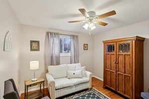 Parkhall Dr-S0503-023.jpg