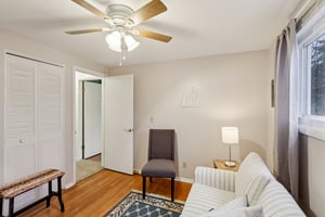 Parkhall Dr-S0503-025.jpg