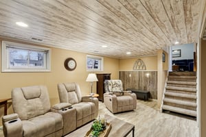 Parkhall Dr-S0503-040.jpg