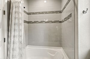  Photo 35