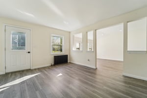 River Edge Ave-1305-011.jpg