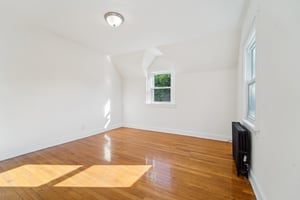 River Edge Ave-1305-021.jpg