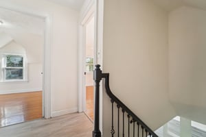 River Edge Ave-1305-031.jpg
