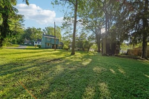 River Edge Ave-1305-035.jpg