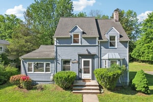 River Edge Ave-1305-041.jpg