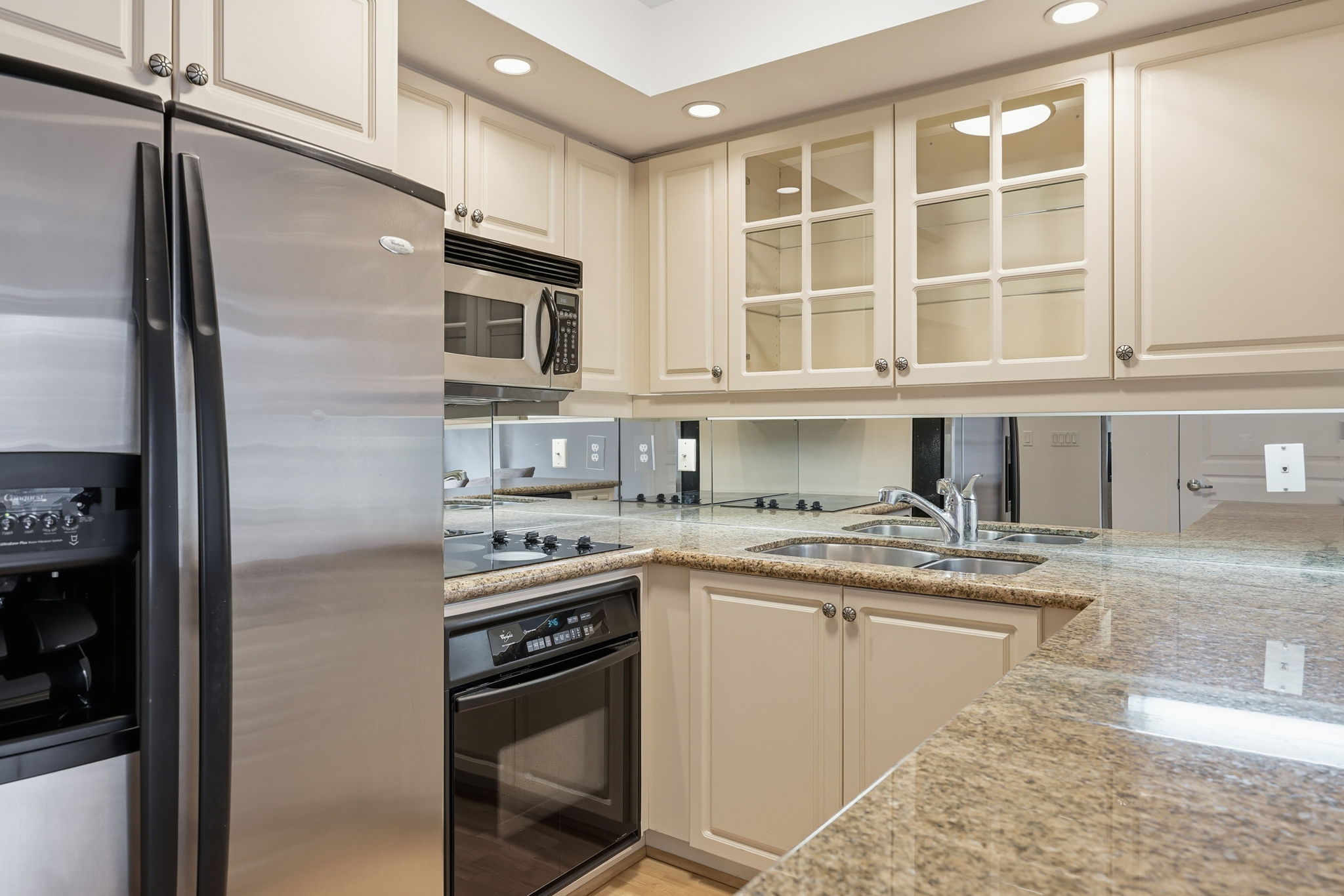 Toronto property showcase — delivered property photograph 26