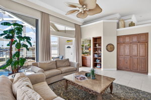 Living Room 4 of 5