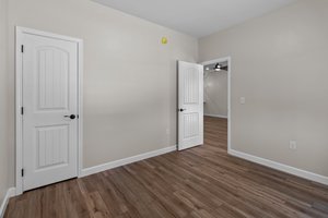  Photo 31
