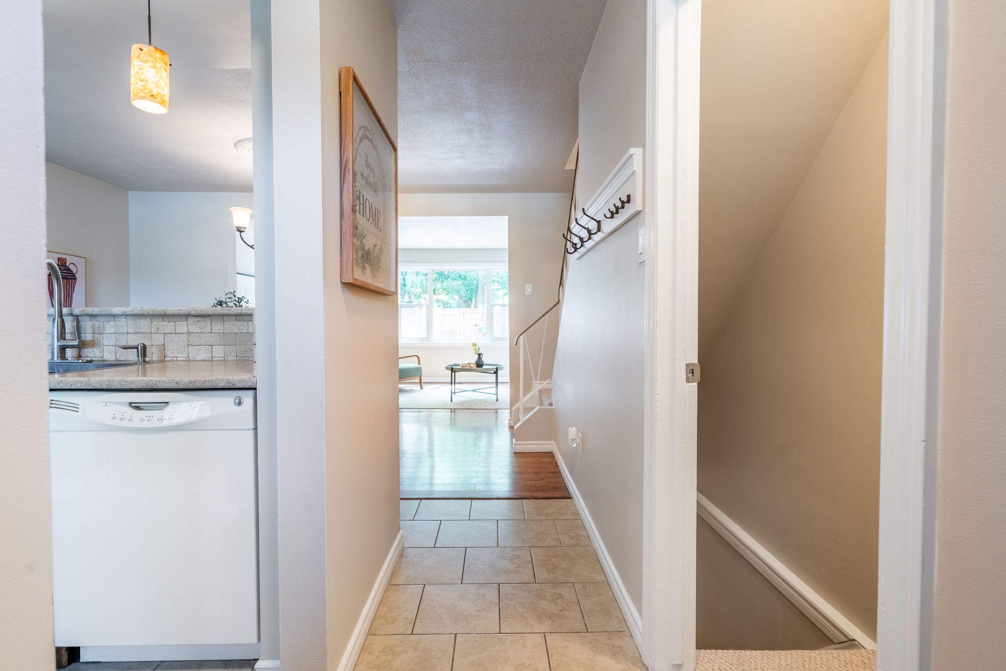 140 Victor Blvd, Hamilton-9