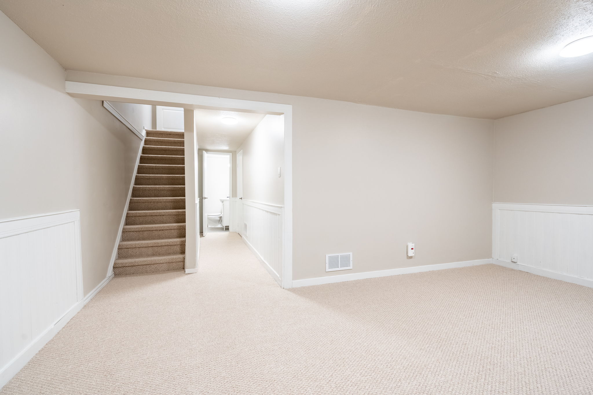 140 Victor Blvd, Hamilton-38