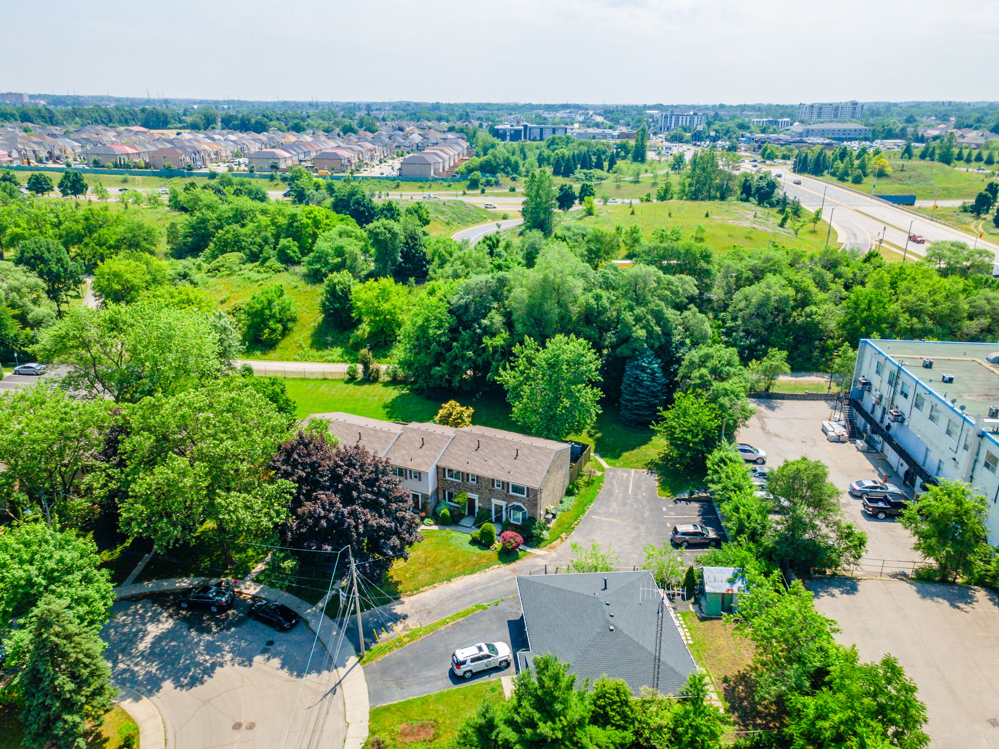140 Victor Blvd, Hamilton-54