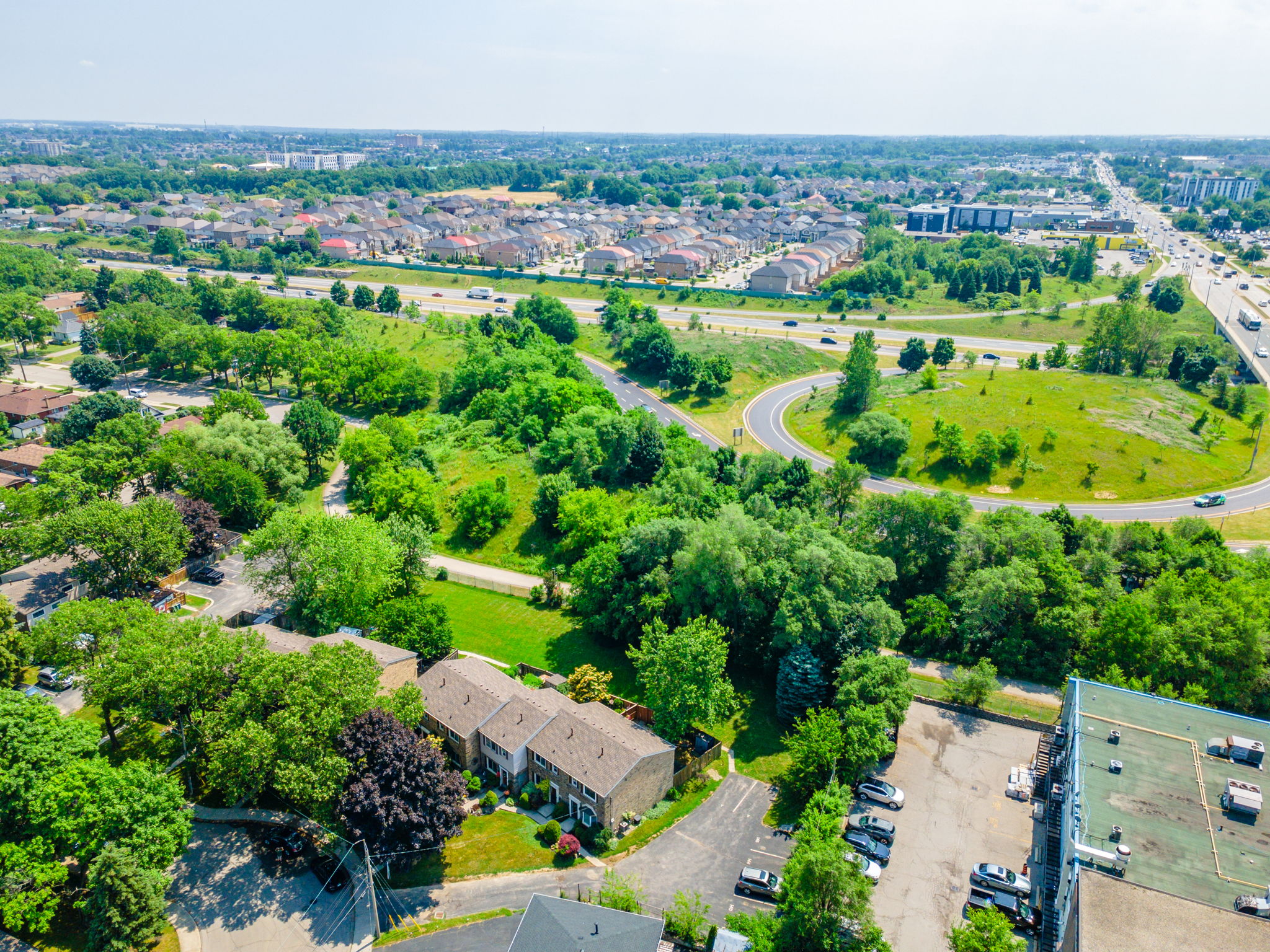 140 Victor Blvd, Hamilton-58