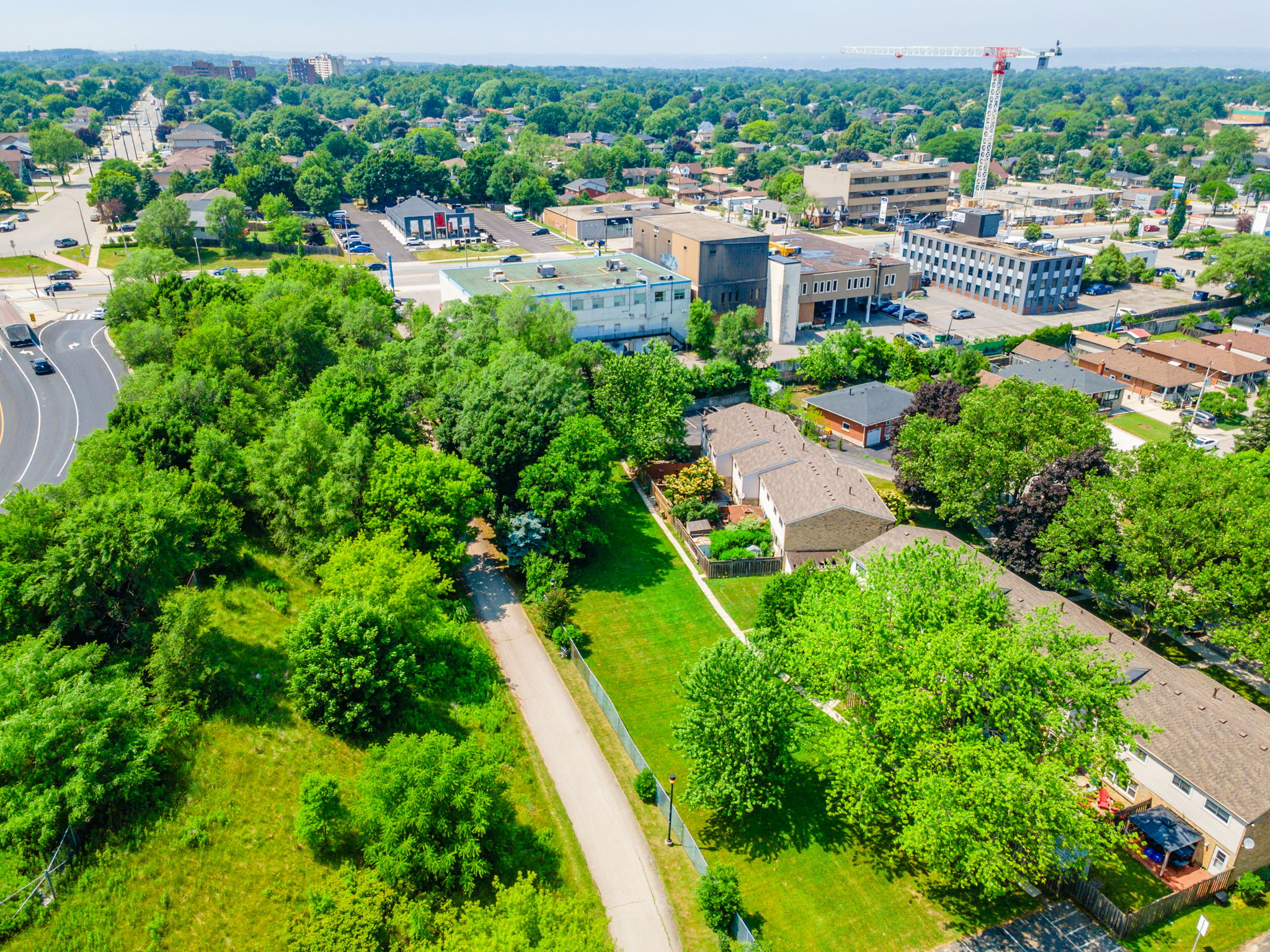 140 Victor Blvd, Hamilton-63