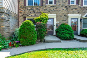 140 Victor Blvd, Hamilton-6