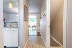 140 Victor Blvd, Hamilton-9