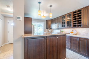 140 Victor Blvd, Hamilton-10