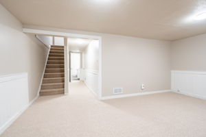 140 Victor Blvd, Hamilton-38