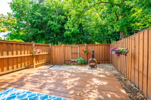 140 Victor Blvd, Hamilton-44
