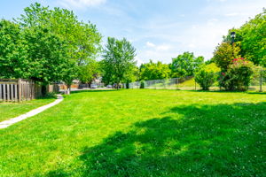 140 Victor Blvd, Hamilton-50